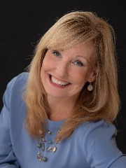 Agent Profile Image for Danielle Davenport : 00954910