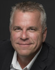 Agent Profile Image for Ronald Esche : 01027709