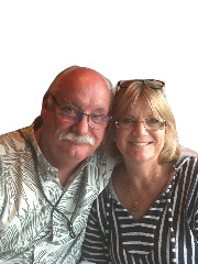Agent Profile Image for Peggy and Ray Pierce : 01067948