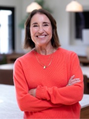 Agent Profile Image for Margaret Julien : 01090434