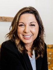 Agent Profile Image for Darcey Arena : 01170373