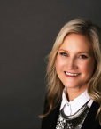 Agent Profile Image for Gail Mayo : 01180055