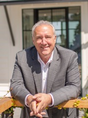 Agent Profile Image for Bob Johnston : 01228365