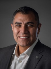 Agent Profile Image for Roberto Ruiz : 01270734
