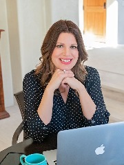 Agent Profile Image for Natasha Barringer : 01325176
