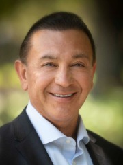 Agent Profile Image for Guillermo Reyes : 01333452