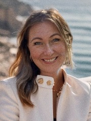 Agent Profile Image for Slava Nelson : 01363590