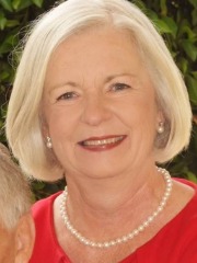 Agent Profile Image for Robyn Powers : 01378342