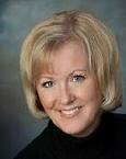 Agent Profile Image for Lucinda Layton : 01413738