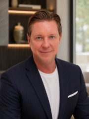 Agent Profile Image for Greg Stange : 01418178