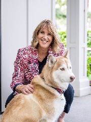 Agent Profile Image for Vicki Ferrando : 01418802