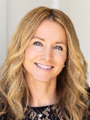 Agent Profile Image for Courtney Eltherington : 01433424