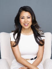 Agent Profile Image for Helen Chong : 01700495