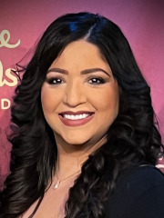 Agent Profile Image for Monica Ramos Villa : 01704051
