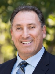 Agent Profile Image for Ferenc Pataki : 01715432