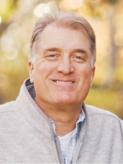 Agent Profile Image for Alexander Kent : 01718732