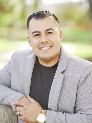 Agent Profile Image for Andres Fernandez : 01727511