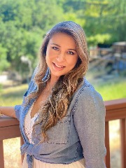 Agent Profile Image for Evette Burgos : 01750983