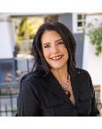 Agent Profile Image for Stephanie Martin : 01763584