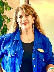 Agent Profile Image for Soraya Saadieh : 01772101