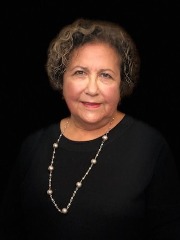 Agent Profile Image for Maria Earl : 01778641