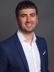 Agent Profile Image for Michael Adari : 01817128