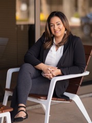 Agent Profile Image for Christa Bustamante : 01843893