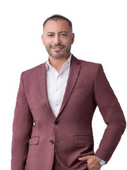Agent Profile Image for Miguel Rubio : 01844476