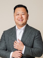 Agent Profile Image for Andrew Pak : 01877208