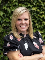 Agent Profile Image for Tessa Mullins : 01904410