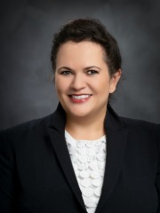 Agent Profile Image for Claudia Chatha : 01920947