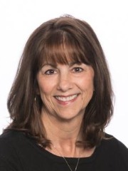 Agent Profile Image for Debbie Livingston : 01928932