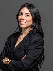 Agent Profile Image for Damaris Dover : 01929839