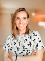 Agent Profile Image for Farrah Giblin : 01953638