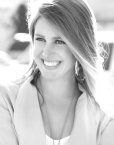 Agent Profile Image for Angela Burnett : 01956077