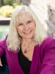 Agent Profile Image for Linda Crose-Andersen : 01957715