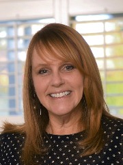 Agent Profile Image for Sally Peterson : 01962489