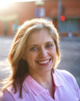 Agent Profile Image for Veronika Sarossy : 01970262