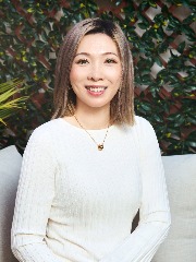Agent Profile Image for Carmen Tang : 01974969