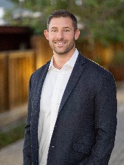 Agent Profile Image for Alexander Nichols : 02020807