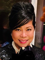 Agent Profile Image for Luvi Navarro : 02126056