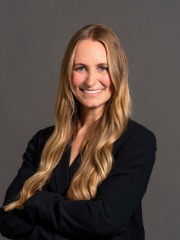 Agent Profile Image for Mackenzie Adams : 02165997