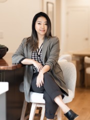 Agent Profile Image for Christine Reiss : 02177675