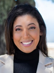 Agent Profile Image for Olga Urbina : 02188182