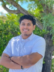 Agent Profile Image for Alex Peralta-Hernandez : 02201383