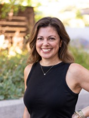 Agent Profile Image for Alicia Young : 02234525