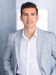 Agent Profile Image for Daniel Summer : 02239178