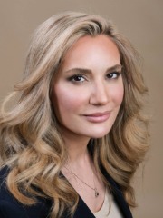 Agent Profile Image for Fara Fathimakvandi : 02246808
