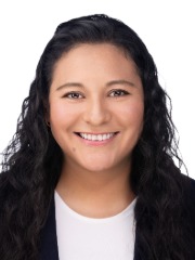 Agent Profile Image for Maria Salinas Hernandez : 02253316