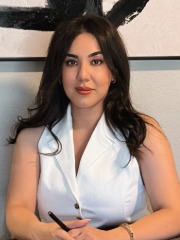 Agent Profile Image for Nahal Jafari Esfidvajani : 02276579